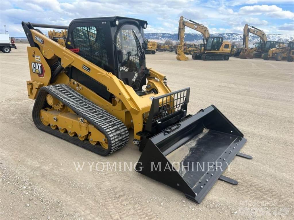 CAT 299D3 滑移装载机