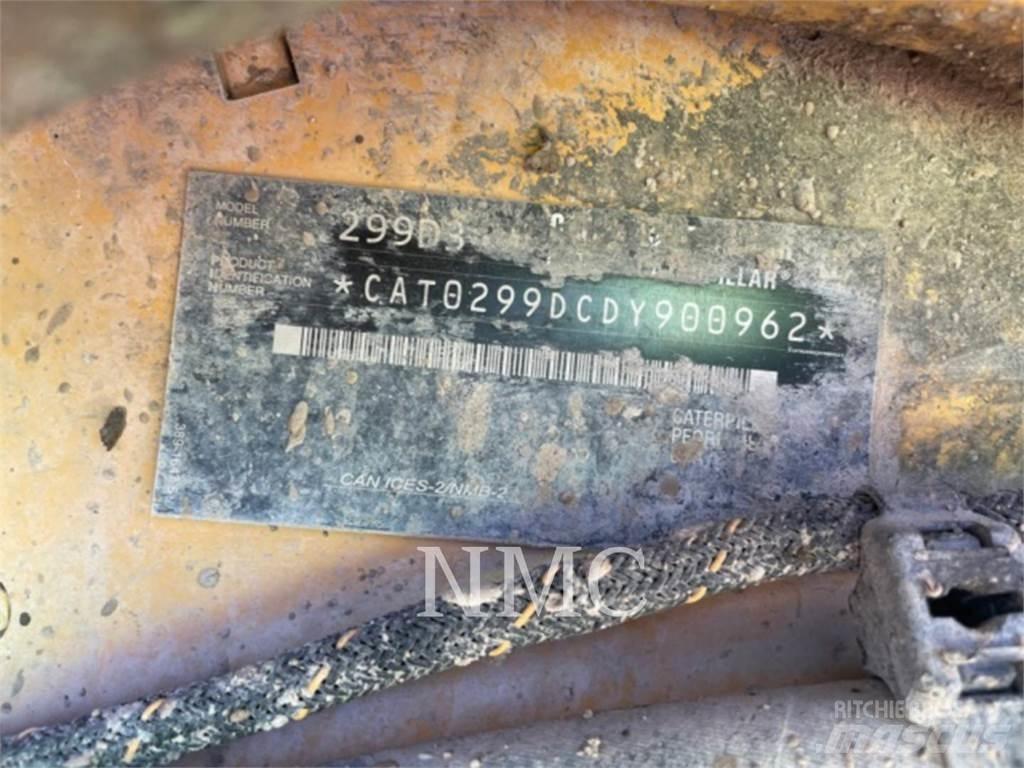 CAT 299D3 滑移装载机