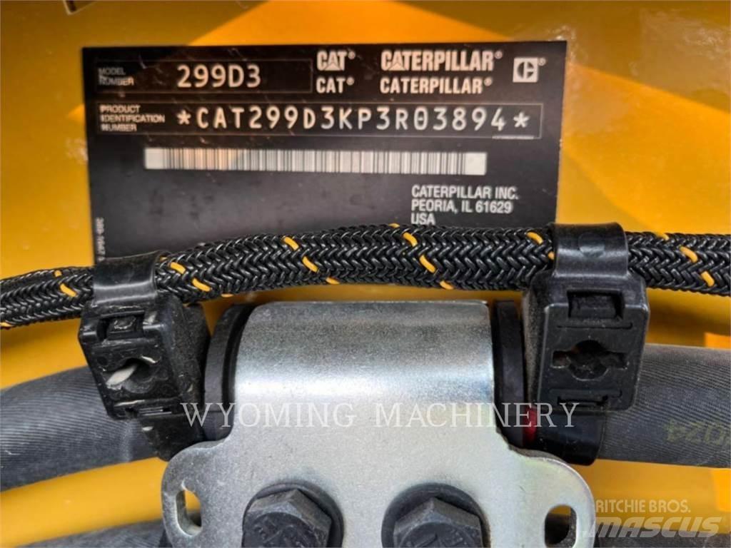 CAT 299D3 滑移装载机
