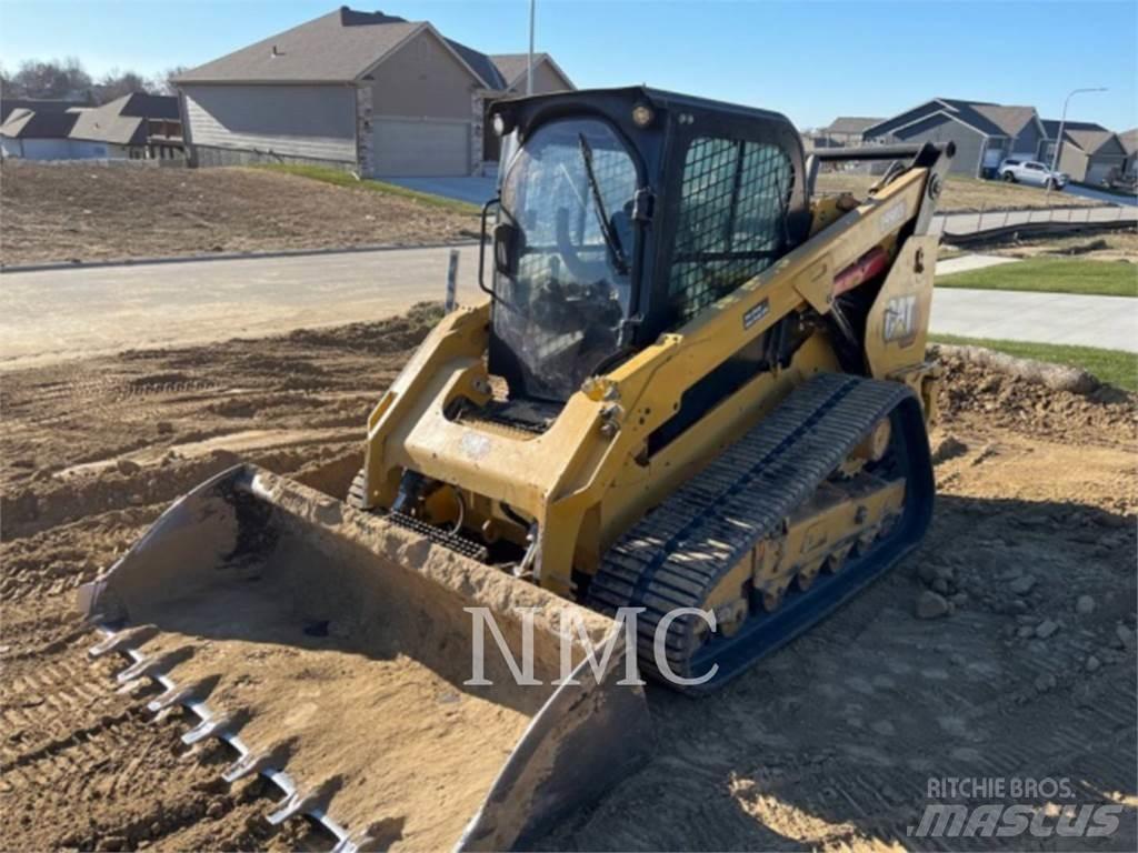 CAT 299D3 滑移装载机