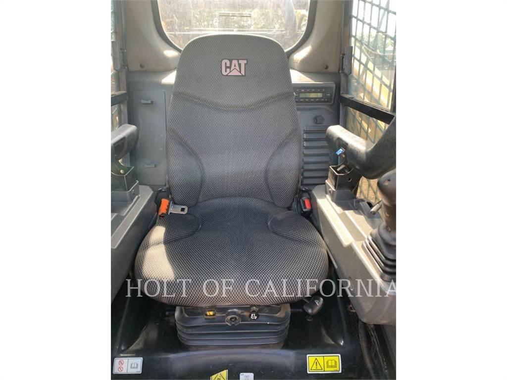 CAT 299D3 履带式装载机
