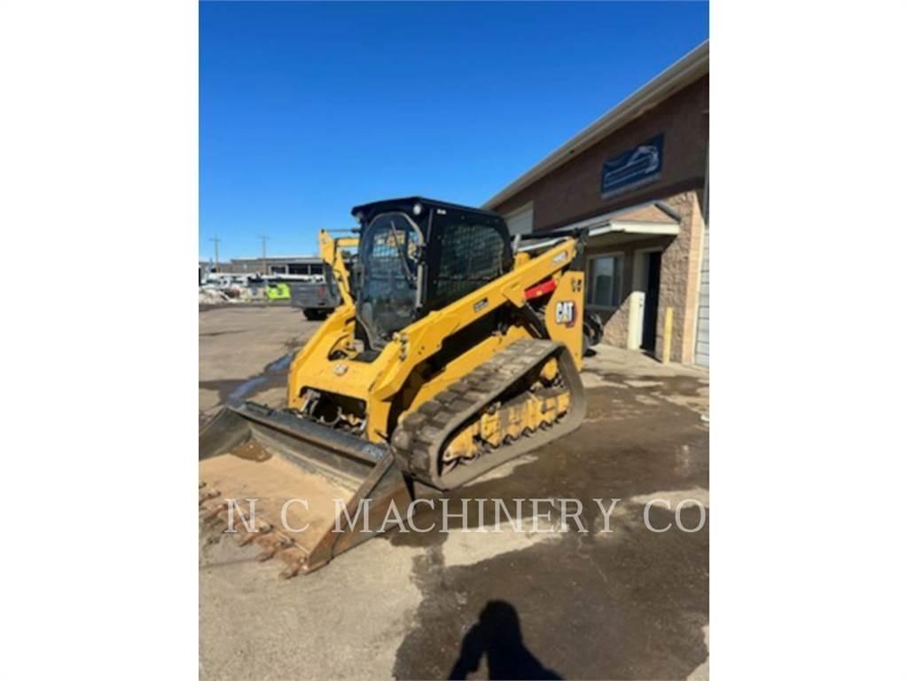 CAT 299D3 滑移装载机