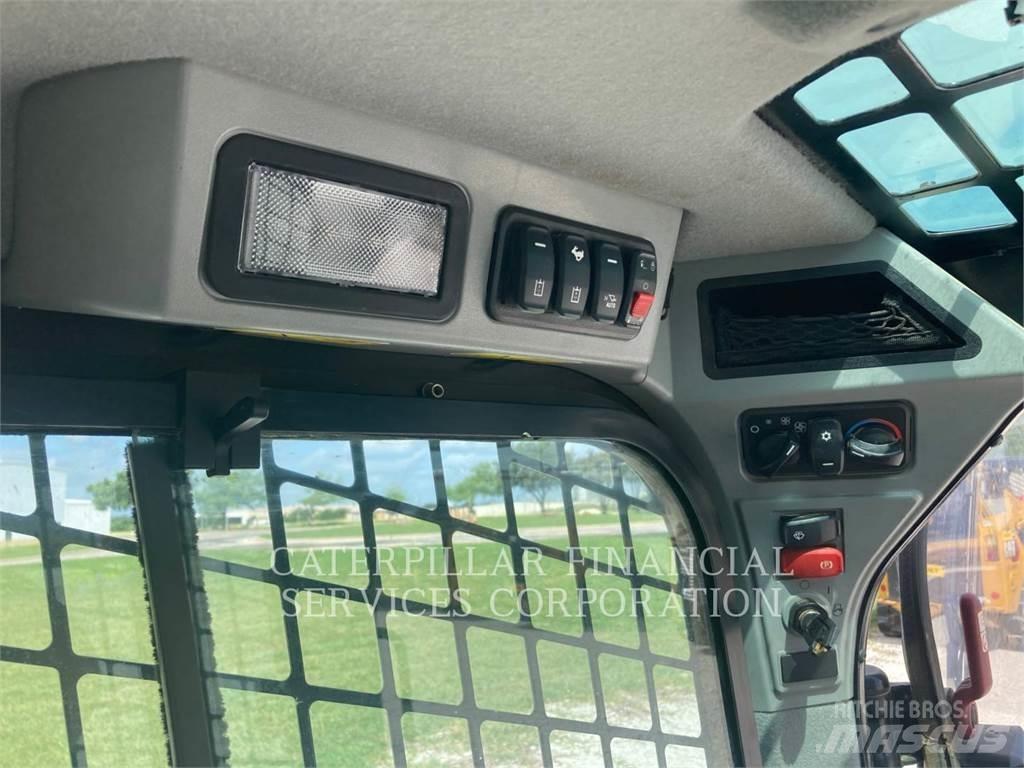CAT 299D3 履带式装载机