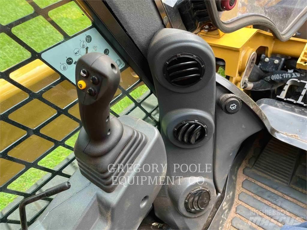 CAT 299D3 履带式装载机
