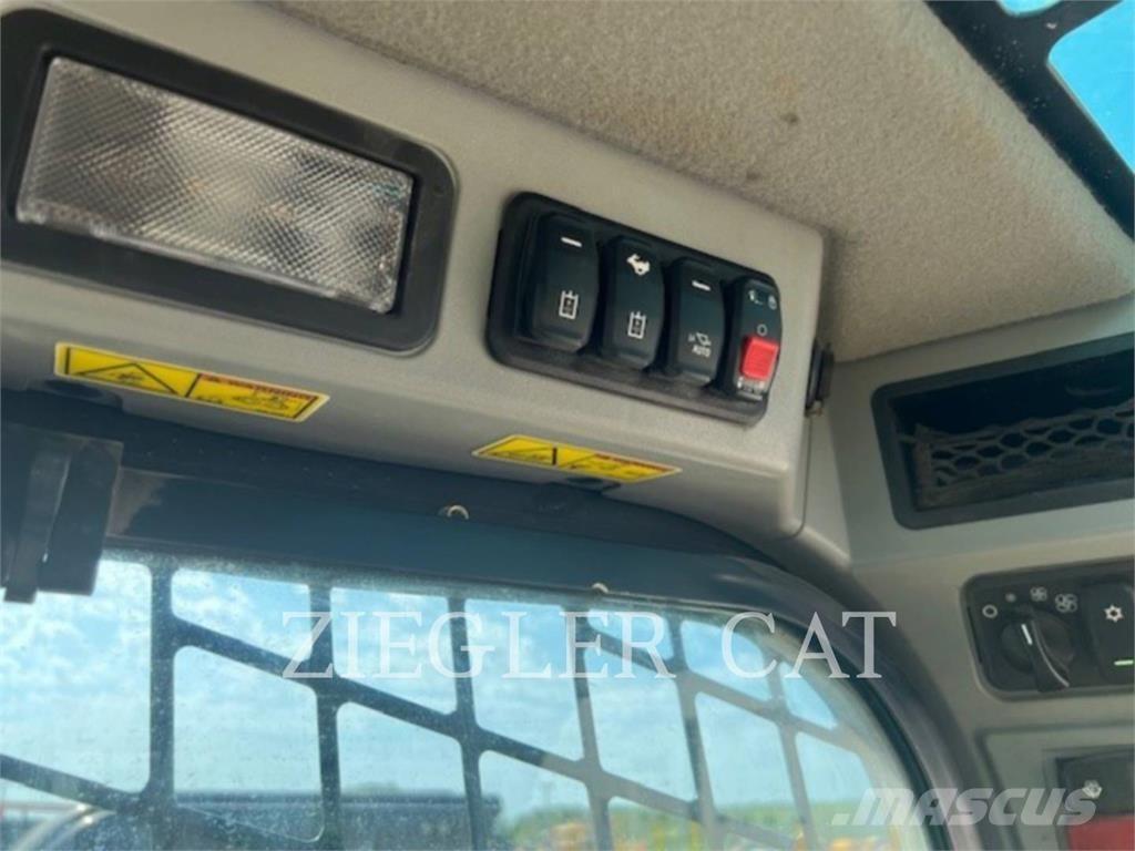 CAT 299D3 履带式装载机