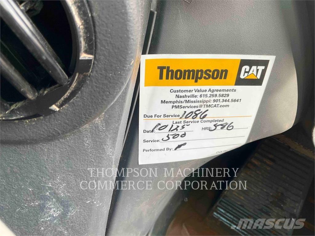 CAT 299D3 履带式装载机