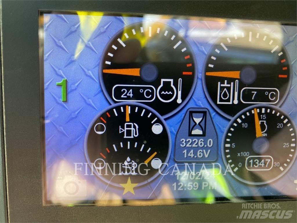 CAT 299D3 XE 履带式装载机