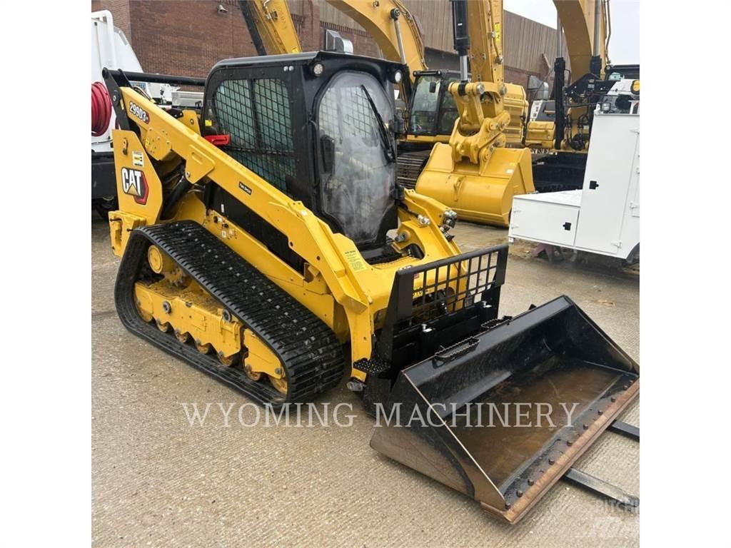 CAT 299D3 XE 滑移装载机