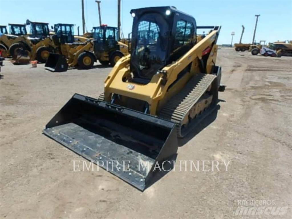 CAT 299D3 XE 滑移装载机
