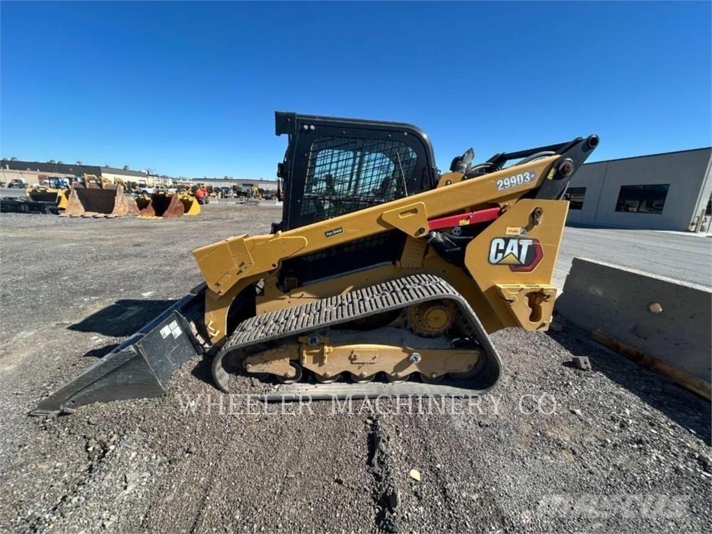 CAT 299D3 XE 履带式装载机