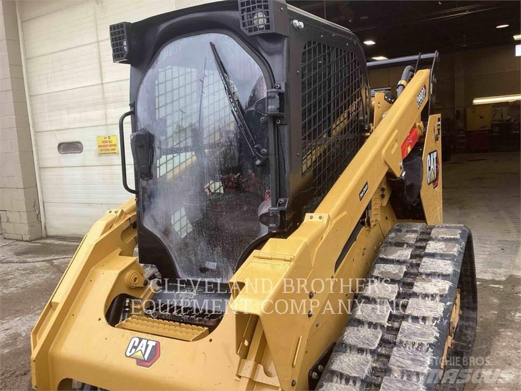CAT 299D3XE 滑移装载机