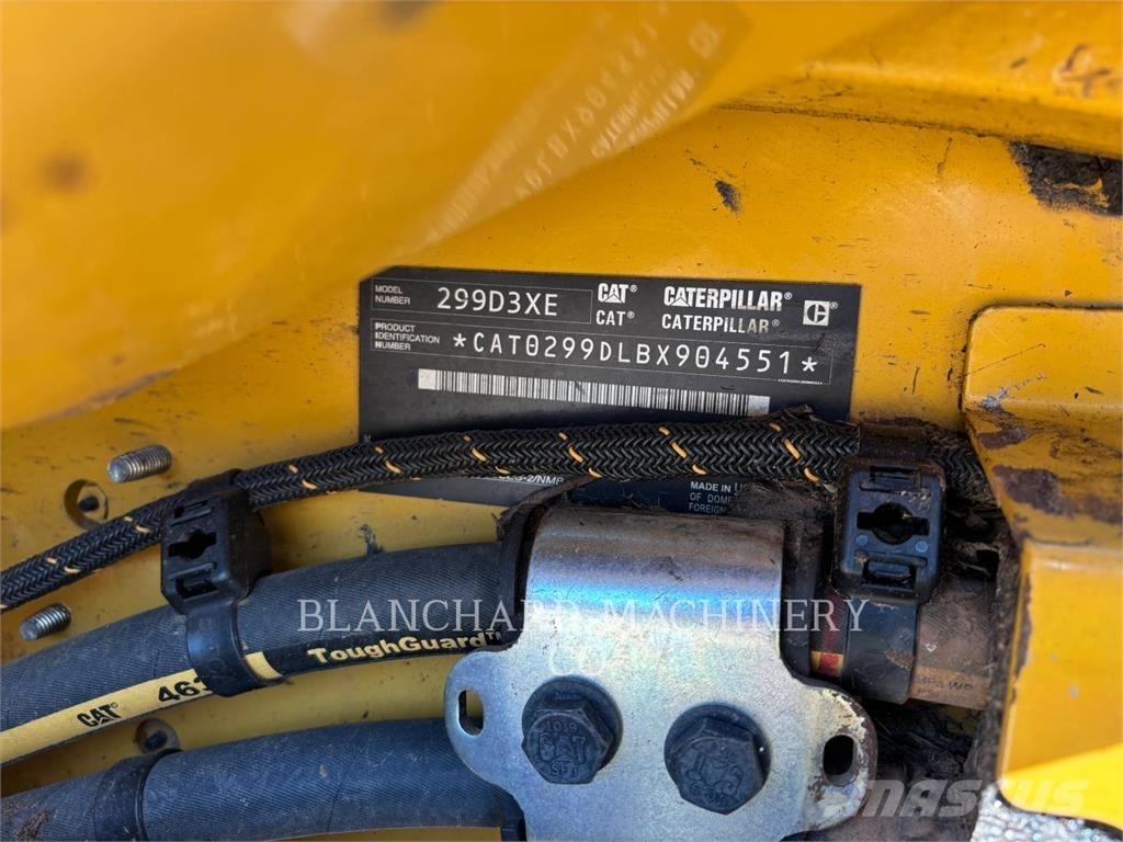 CAT 299D3XE 履带式装载机