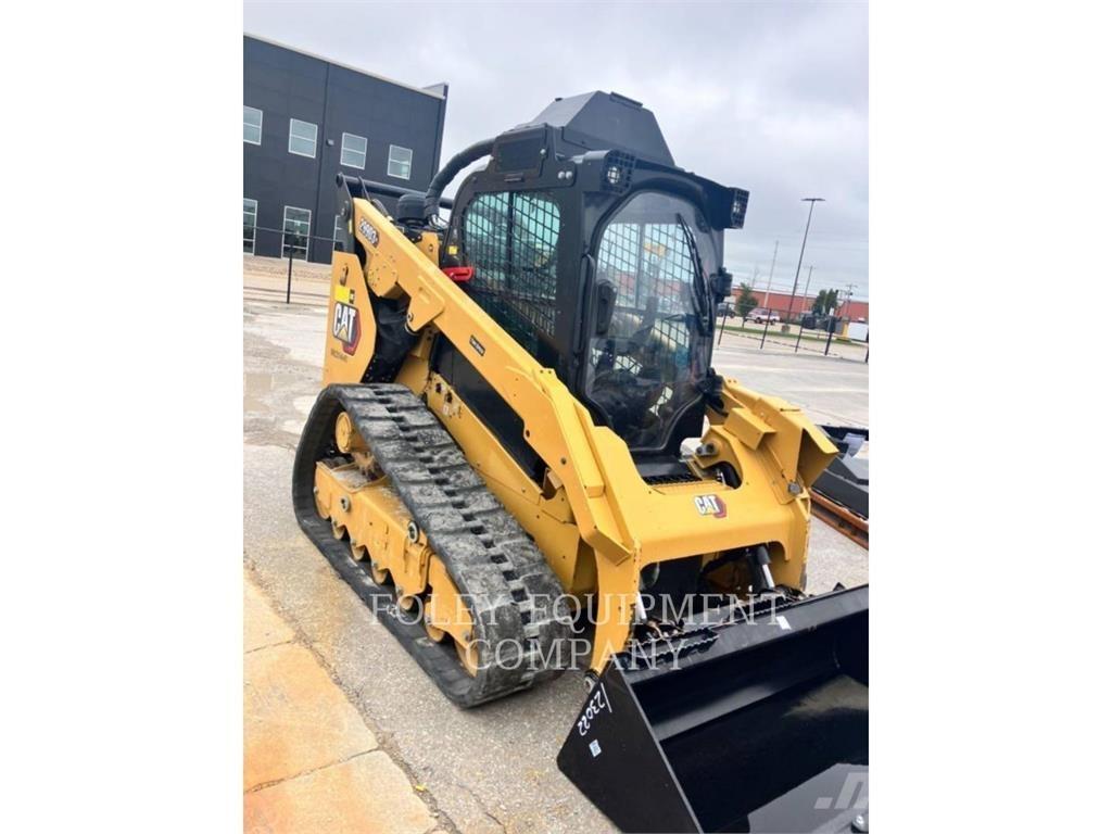 CAT 299D3XE2C 滑移装载机