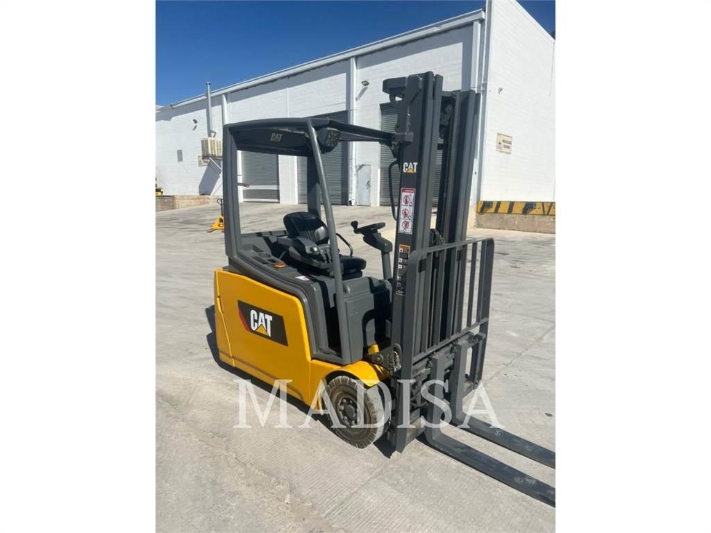 CAT 2ET3000 其他叉车