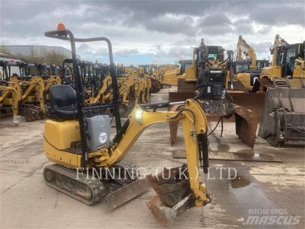 CAT 300.9D 履带挖掘机