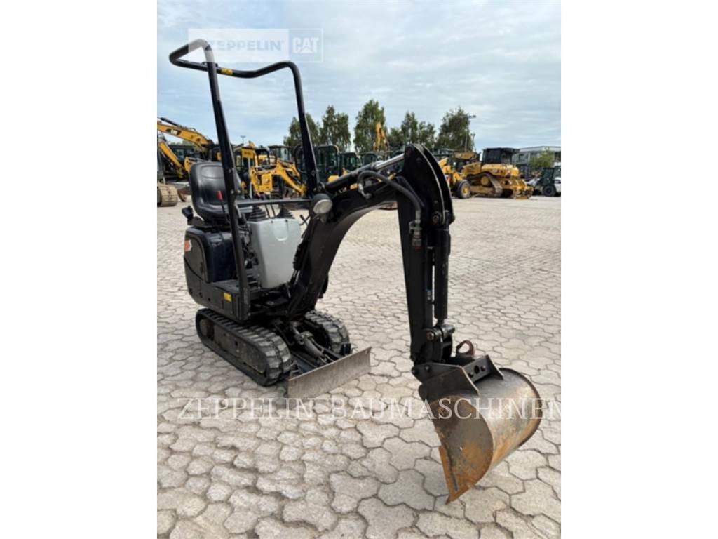 CAT 300.9D 履带挖掘机