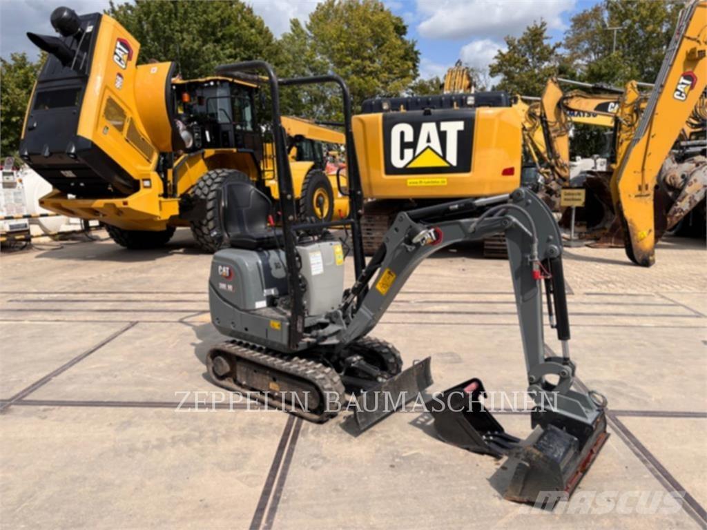 CAT 300.9D 履带挖掘机