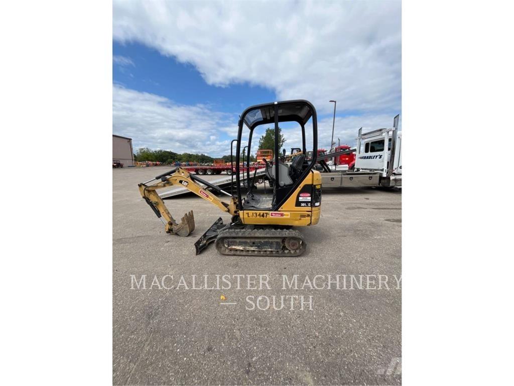 CAT 301.4C 履带挖掘机
