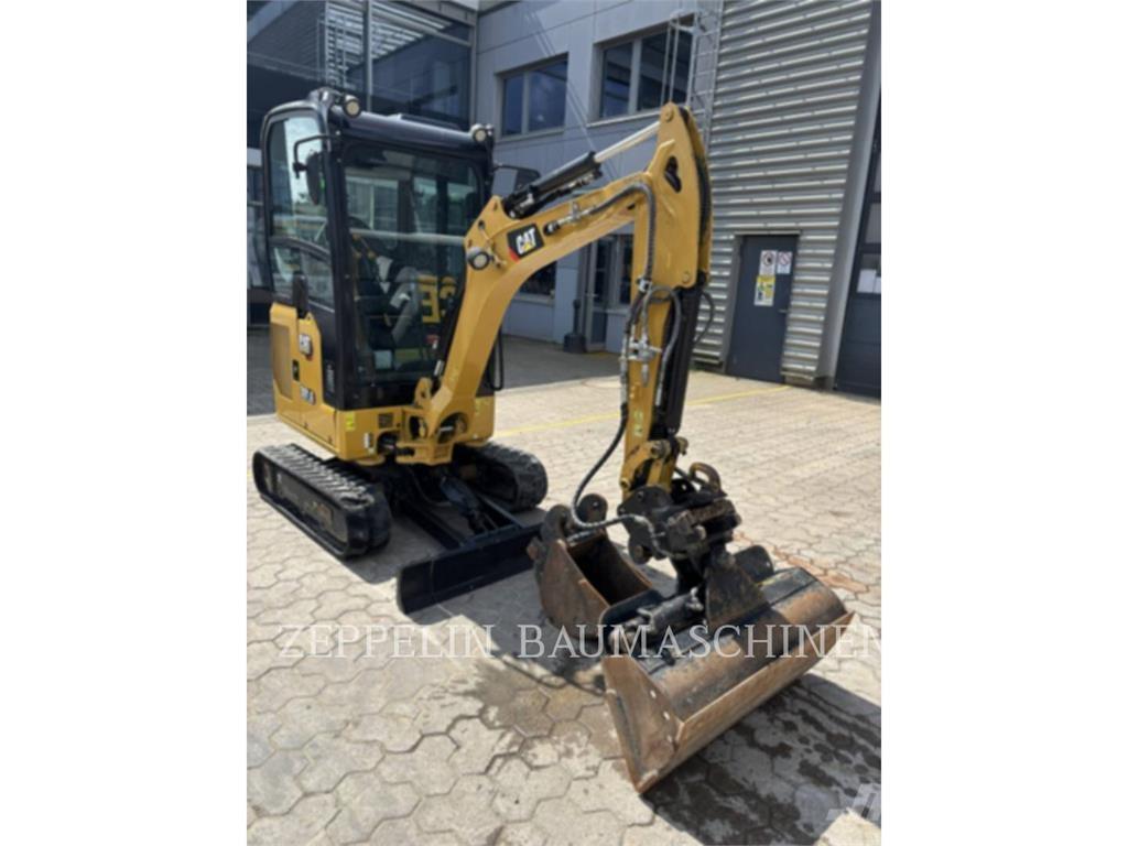 CAT 301.6-05A 履带挖掘机