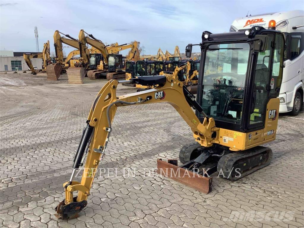 CAT 301.605 履带挖掘机