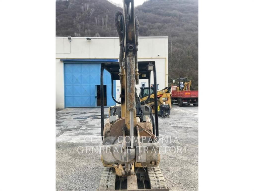 CAT 301.6C 履带挖掘机