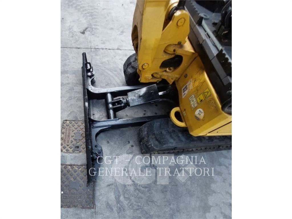 CAT 301.7 履带挖掘机