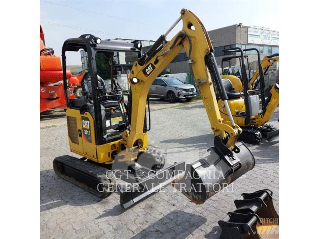 CAT 301.7 履带挖掘机