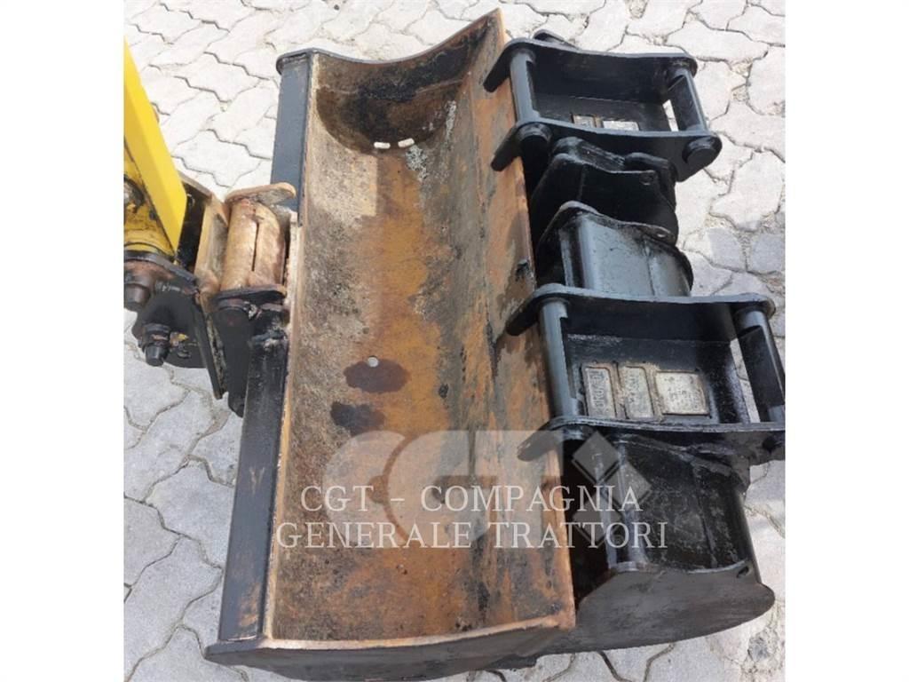 CAT 301.7 履带挖掘机