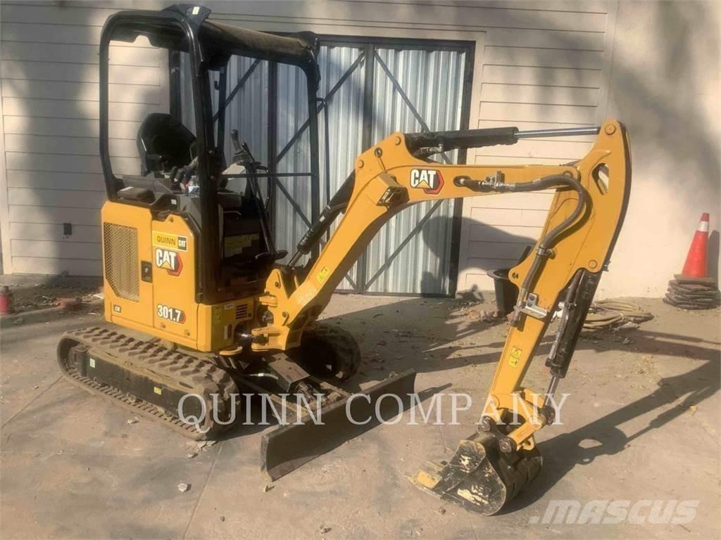 CAT 301.7 履带挖掘机