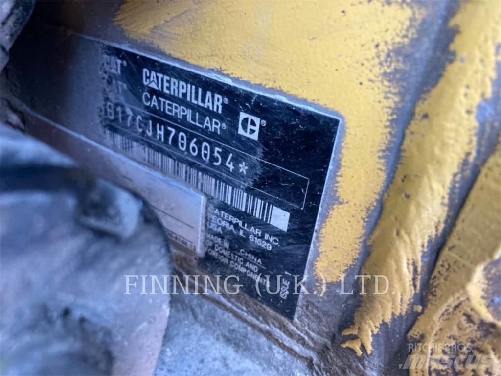 CAT 301.7 履带挖掘机