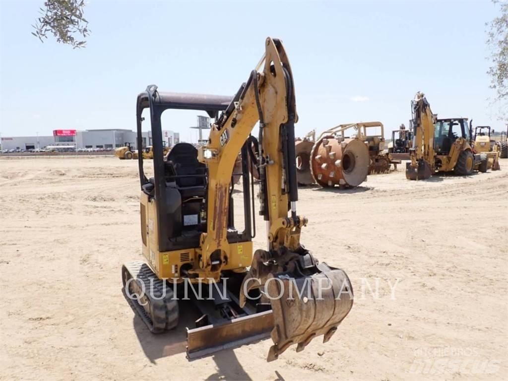 CAT 301.7 履带挖掘机