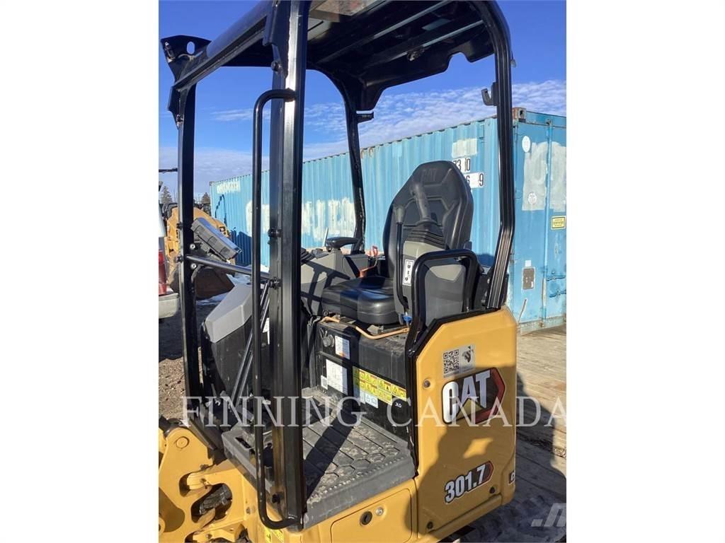 CAT 301.7-05 履带挖掘机