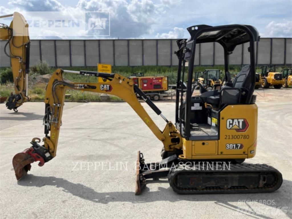 CAT 301.7-05A 履带挖掘机