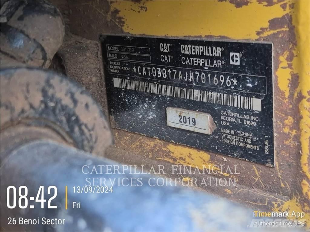 CAT 301.7-05CR 履带挖掘机