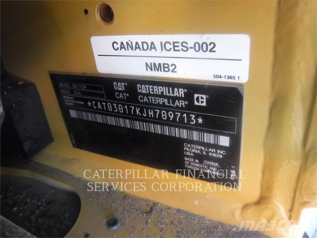 CAT 301.7-05CR 履带挖掘机