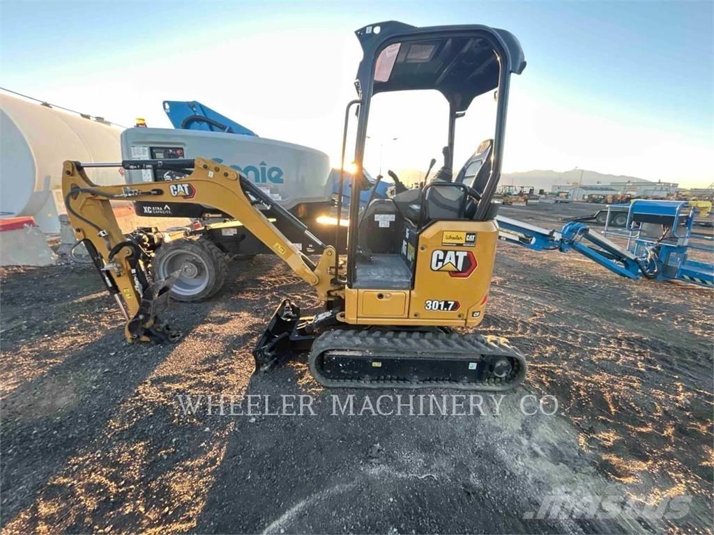 CAT 301.7 C1TH 履带挖掘机