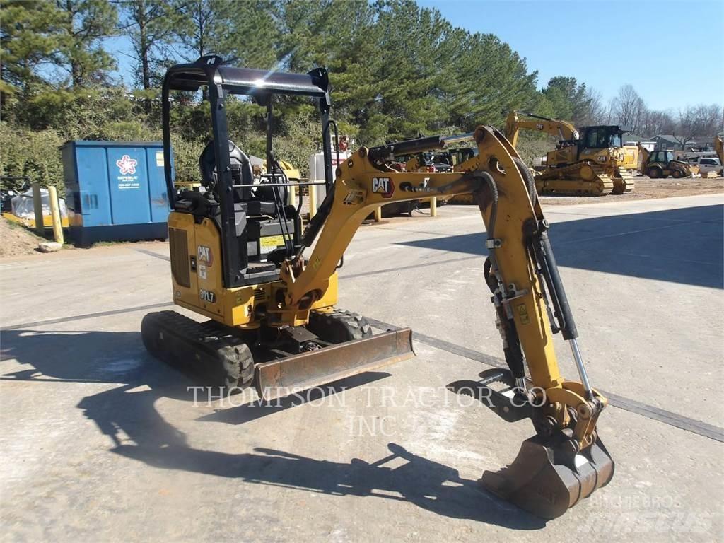 CAT 301.7CR 履带挖掘机