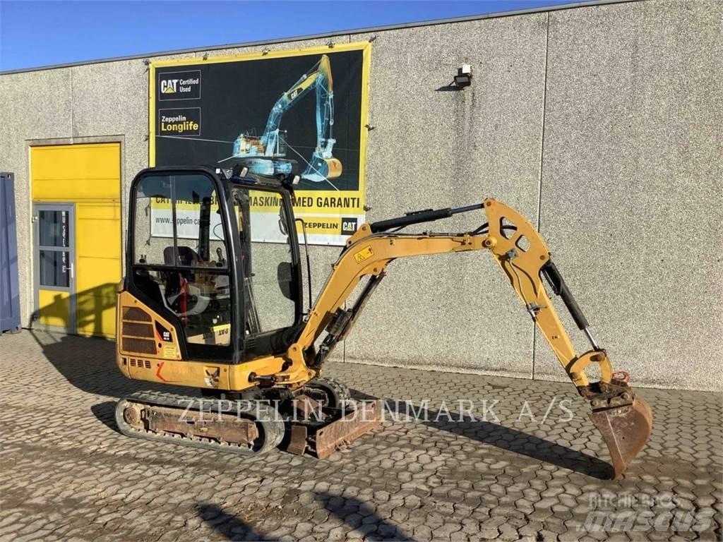 CAT 301.7D 履带挖掘机