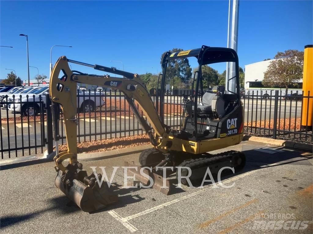CAT 301.7D 小型挖掘机