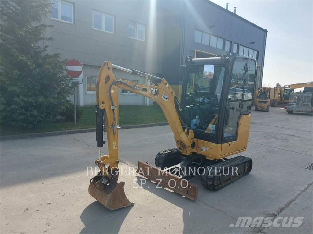 CAT 301.8 履带挖掘机