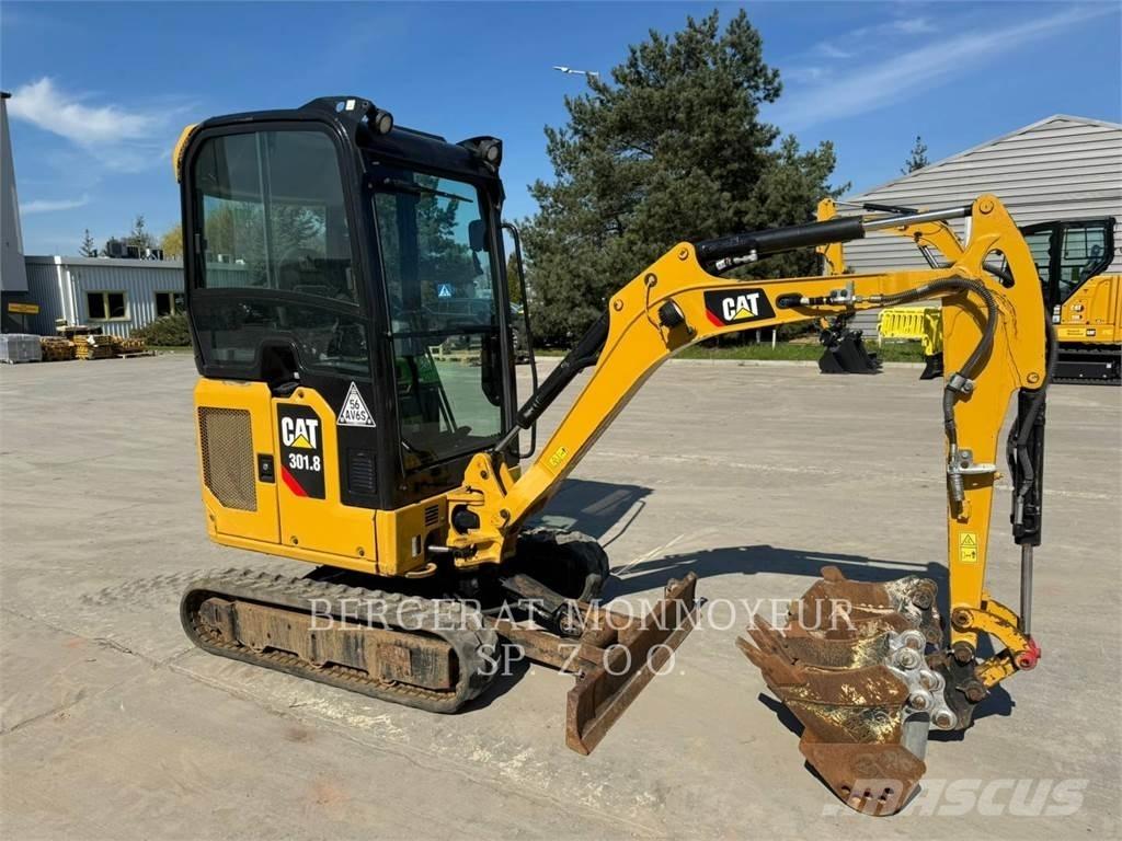 CAT 301.8 履带挖掘机