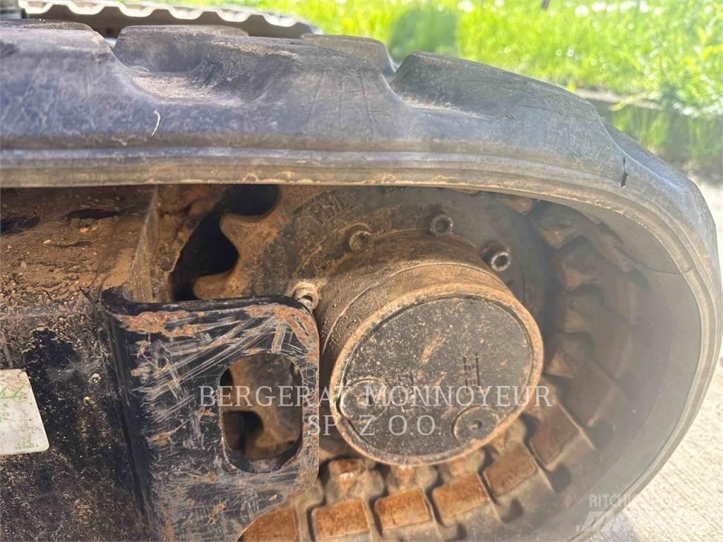 CAT 301.8 履带挖掘机