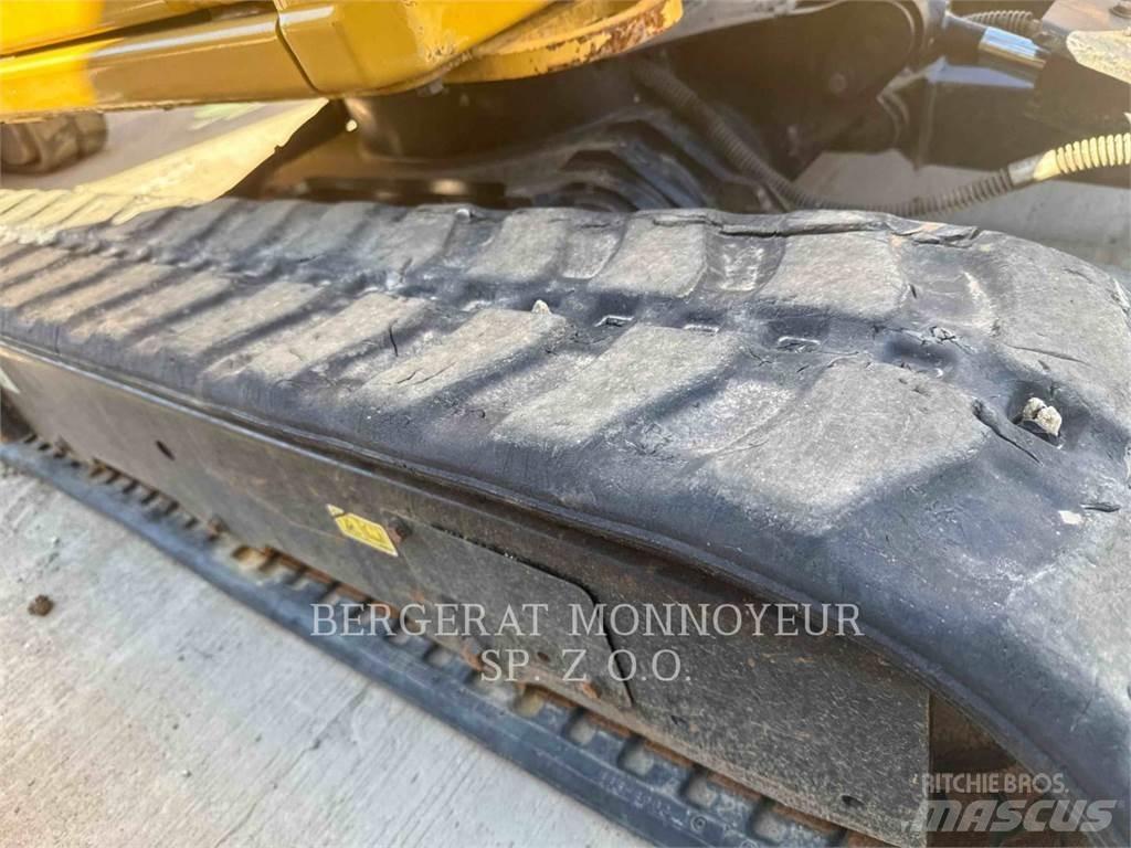 CAT 301.8 履带挖掘机