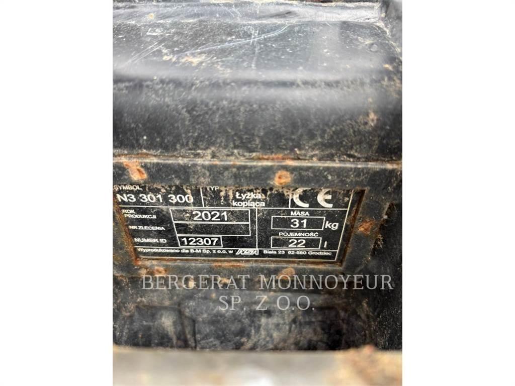 CAT 301.8 履带挖掘机