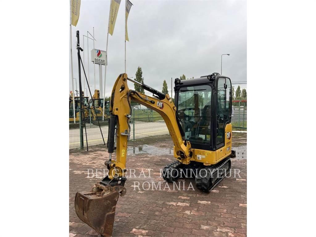 CAT 301.8-05 履带挖掘机