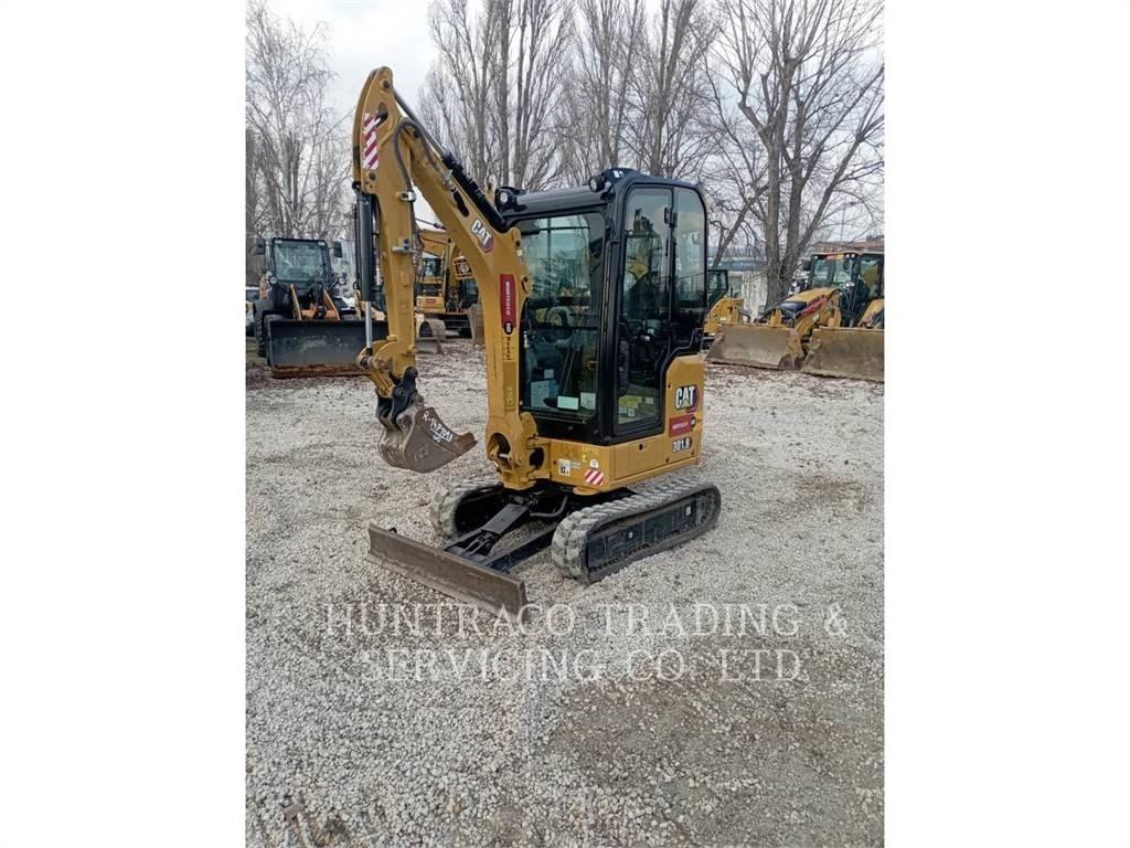 CAT 301.8-05 履带挖掘机