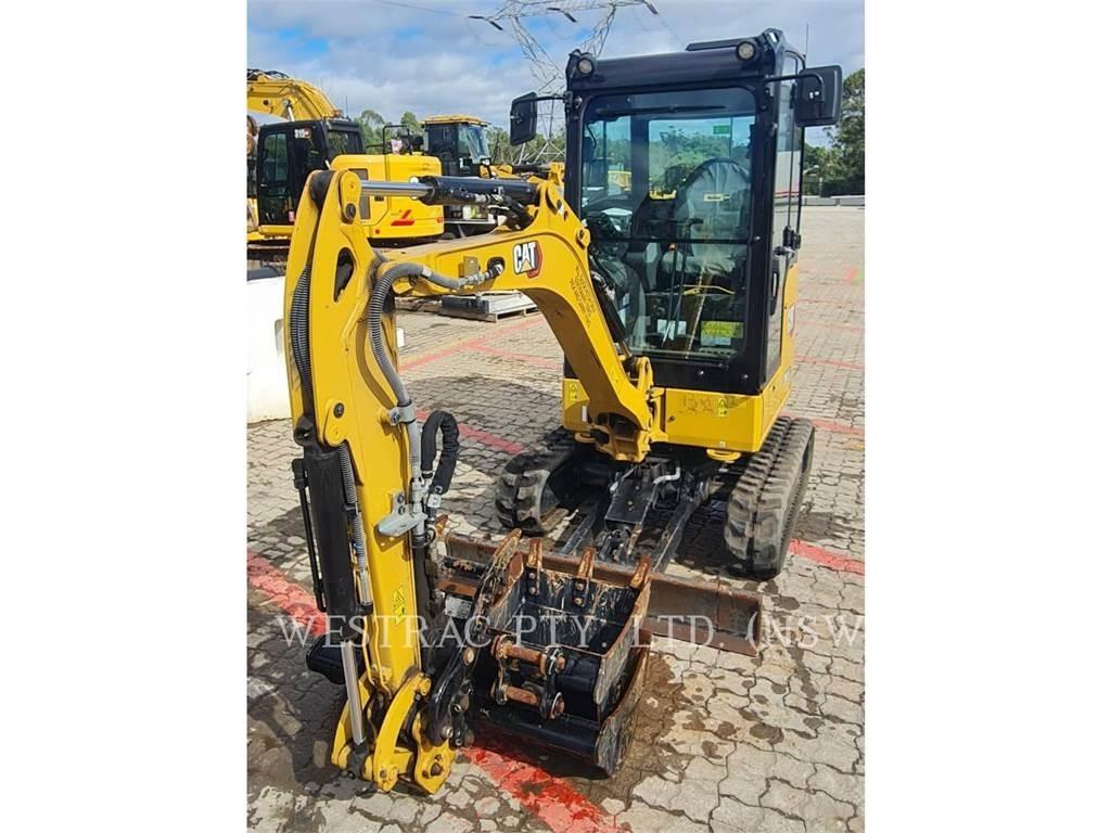 CAT 301.8-05 履带挖掘机