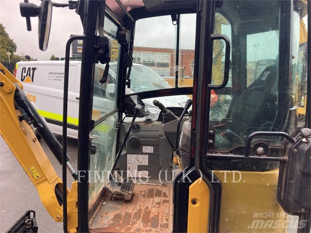 CAT 301.8-05A 履带挖掘机