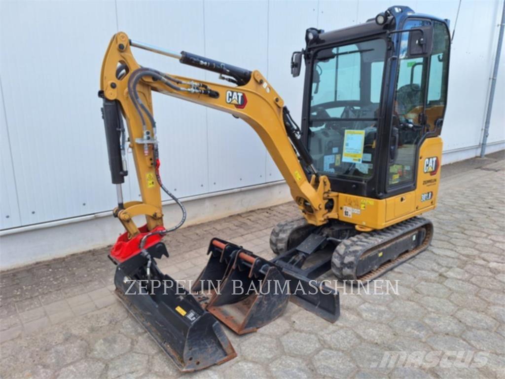 CAT 301.8-05A 履带挖掘机