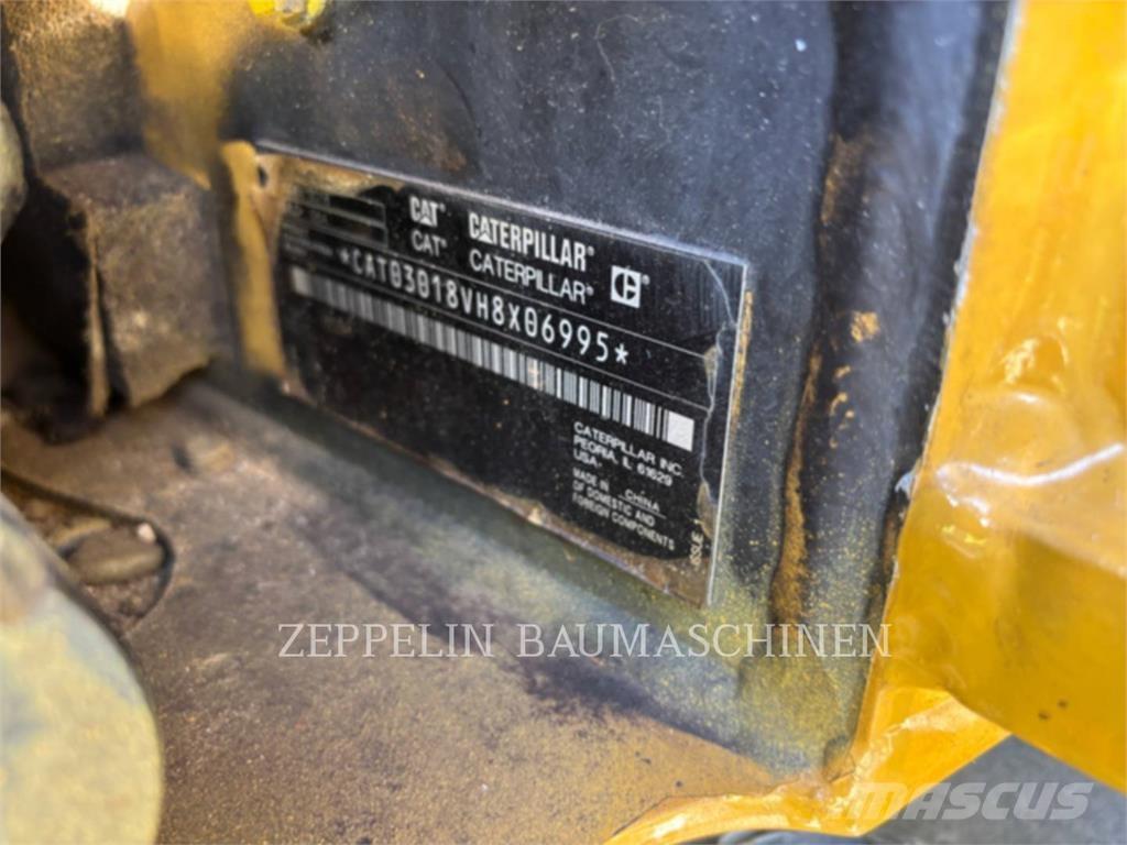 CAT 301.8-05A 履带挖掘机